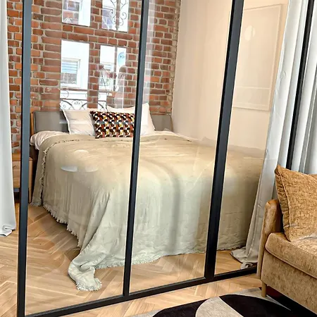 Artecento Premium Old Town, Underground Parking Апартаменты